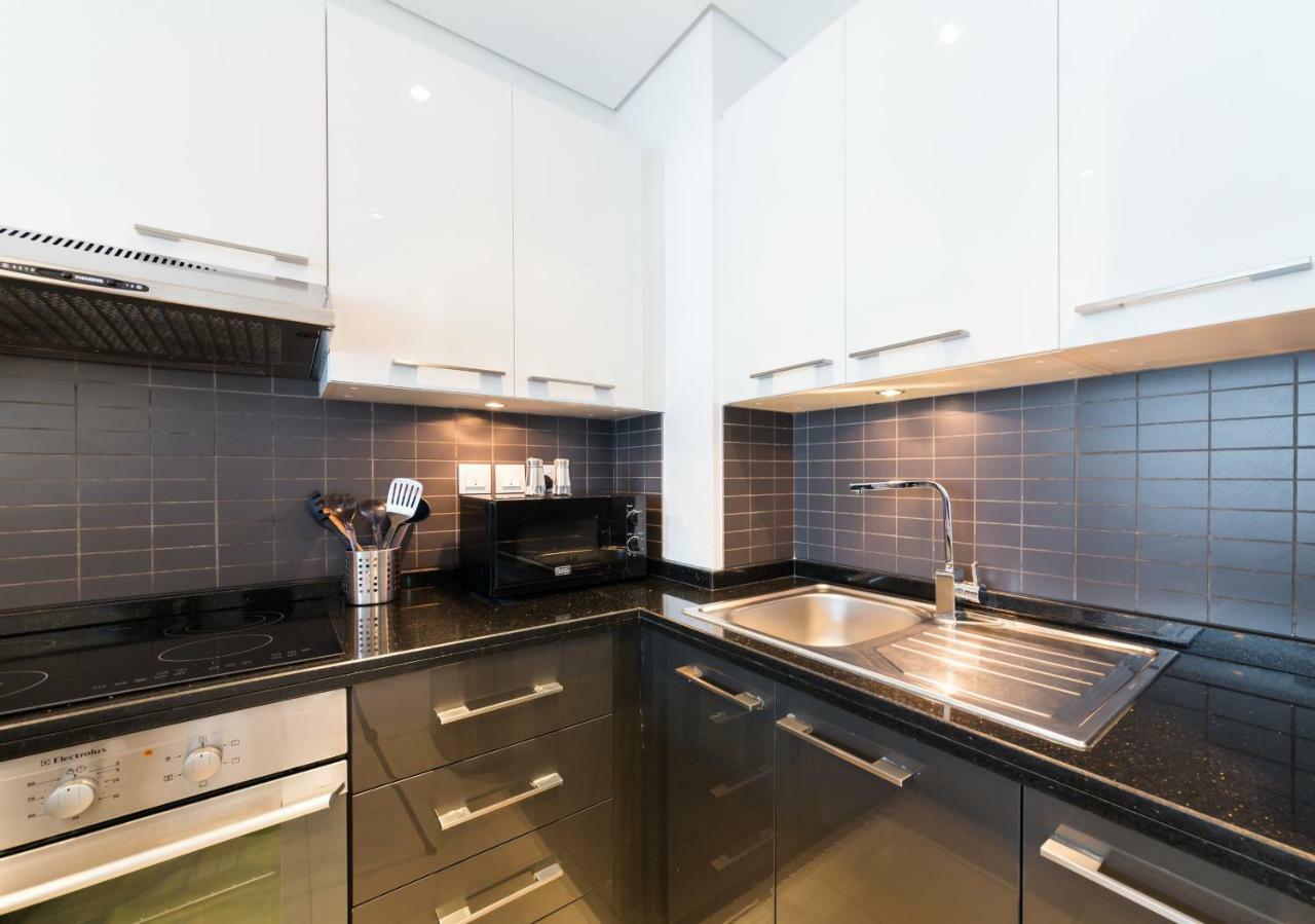 Maison Privee - Big, Bright, Luxury Marina Views Apt Next To Beach Dubai Exterior foto